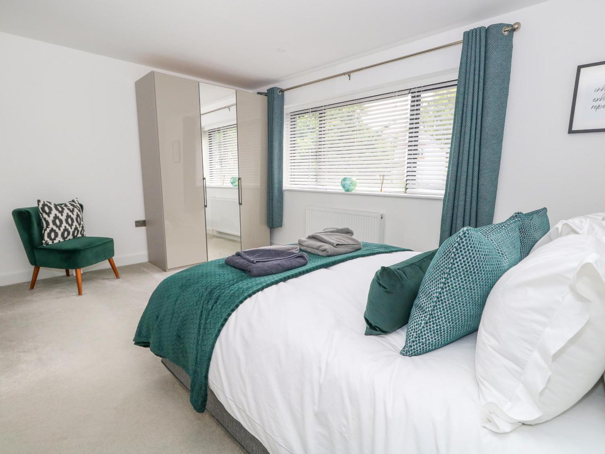 Villa 66A Danecourt Road à Poole Extérieur photo