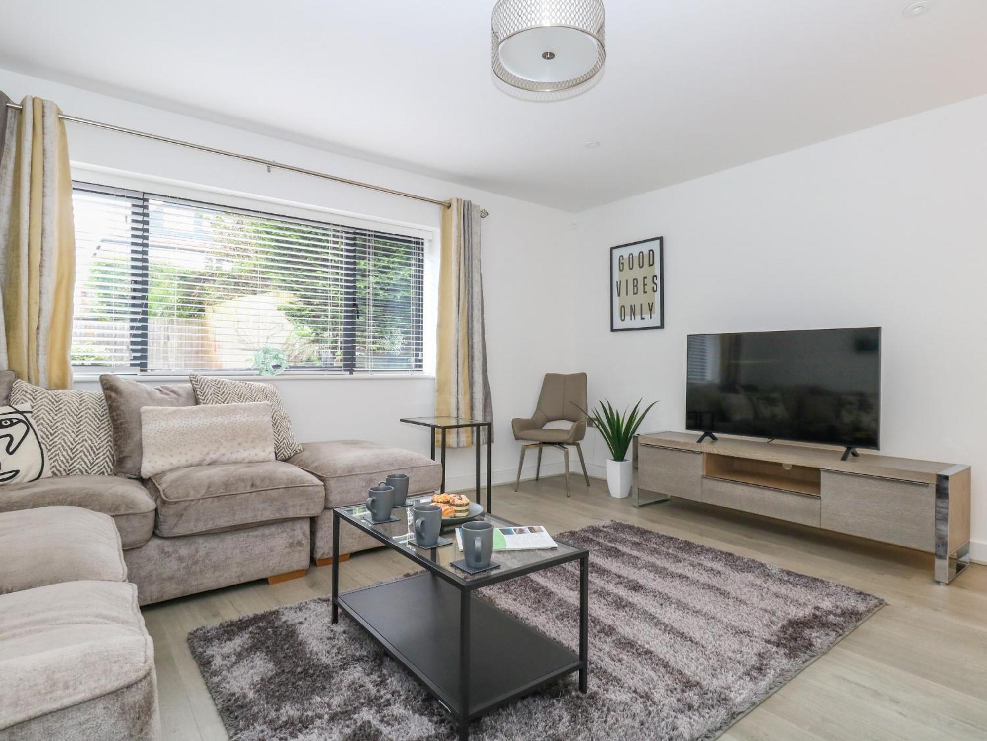 Villa 66A Danecourt Road à Poole Extérieur photo
